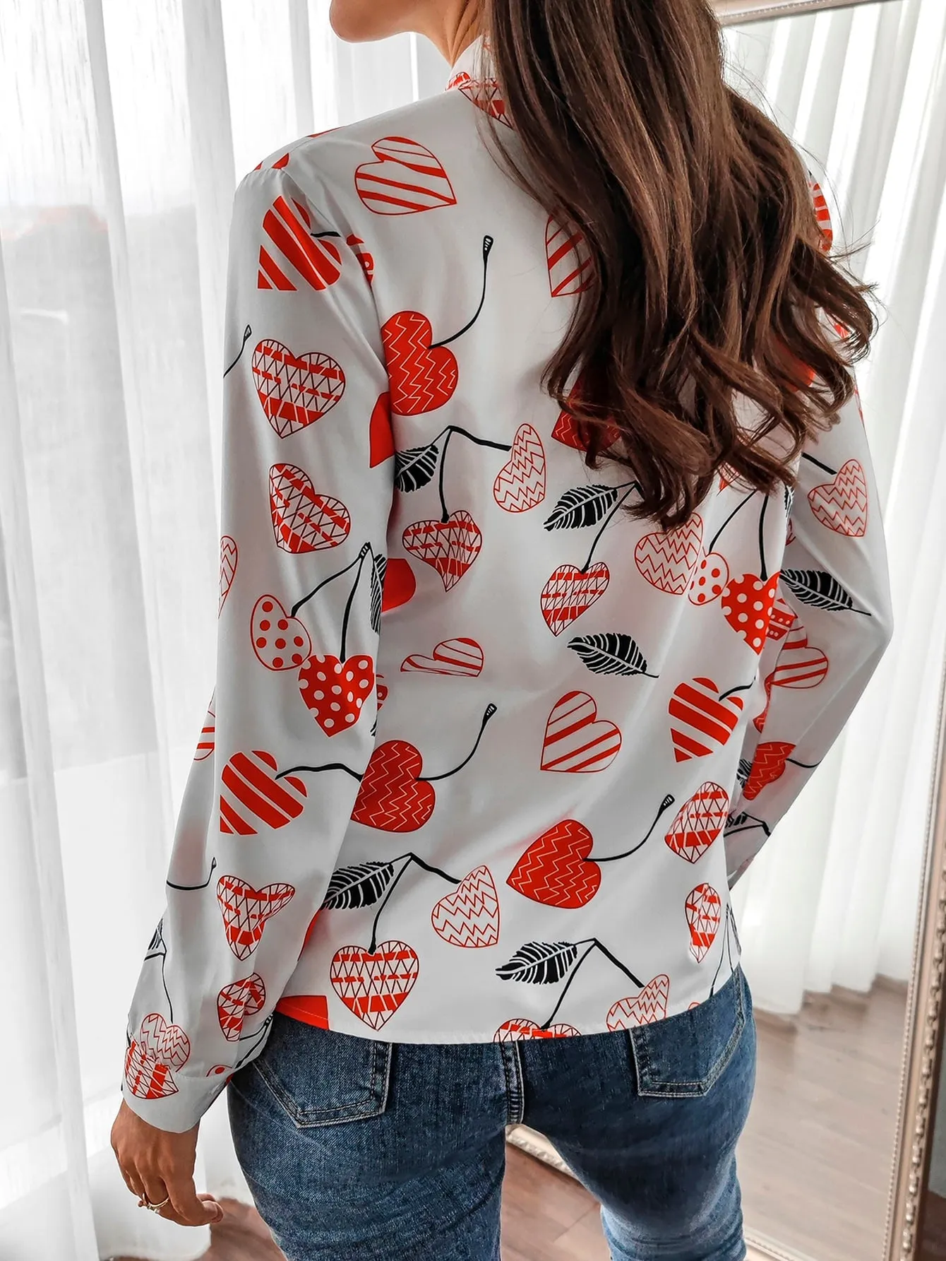 Casual Heart Button Long Sleeve Stand Collar Regular Blouse